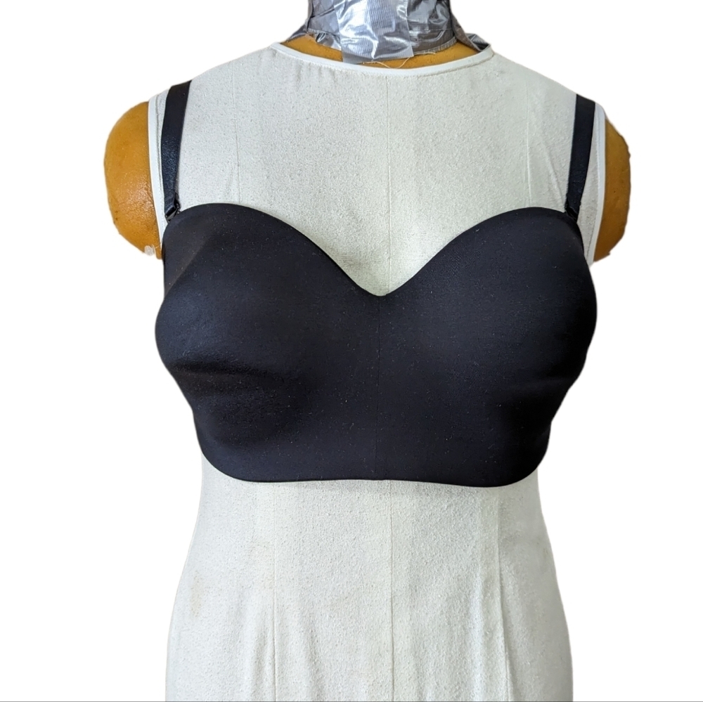 .Wacoal Black Wire Free Strapless Bra...Size 40DD